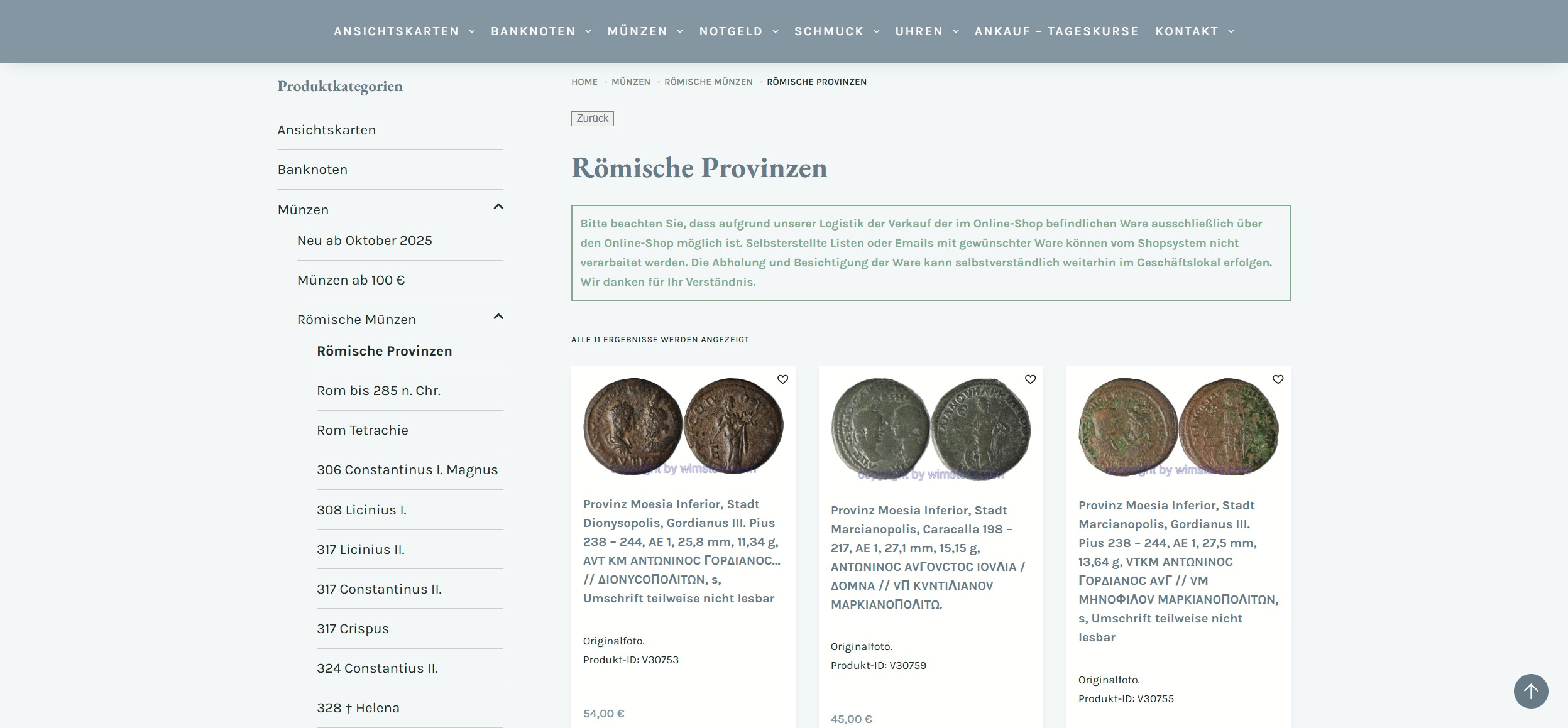 Frau mit Hut im Sonnenlicht